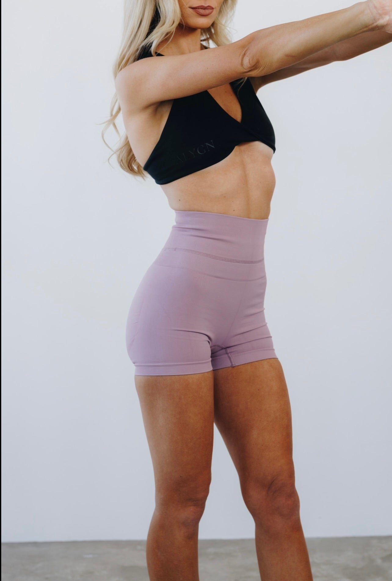 Scrunch Shorts (Mauve Pink)